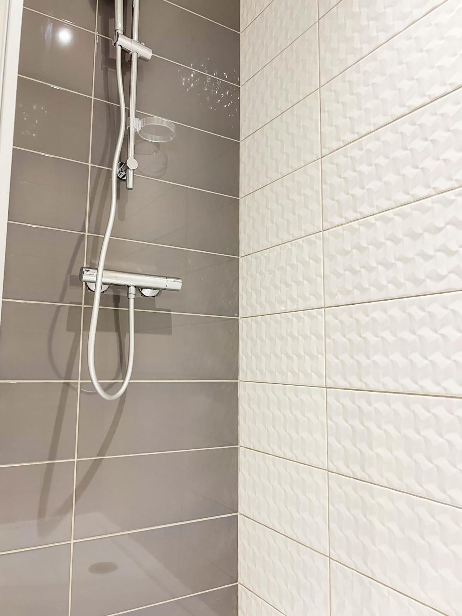 Studios Climatises En Centre Ville بوردو المظهر الخارجي الصورة